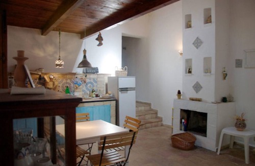 Citta del Mare House | Casa Laghetto with swimming pool overlooking the sea
