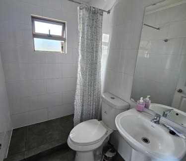 Quillon House | Casa Las Camelias Quillón