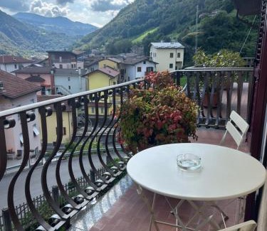 San Pellegrino Terme Apartment | Casa Lella