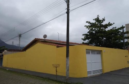 Indaia House | casa letic. praia Indaia