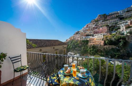 Positano City Centre Apartment | Casa Leucosia, Positano centro