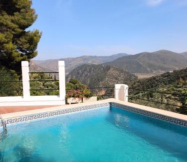 Carataunas Ski Chalet | Casa Limón - Alpujarras