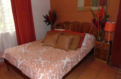 Pavas Bed & Breakfast | Casa Lima B&B junior room # 9
