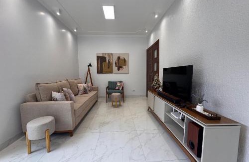 Ourinhos House | Casa linda e espaçosa, ar condicionado e 2 vagas