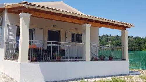 Corfu Apartment | Casa LOUKIA