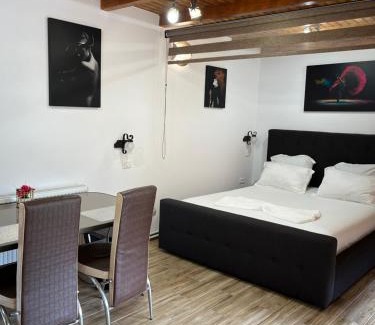 Costinesti House | Casa Luca