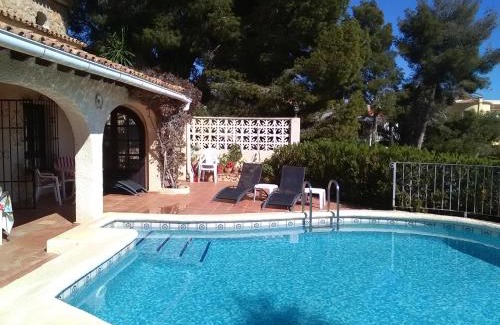 Benissa Coast Ski Chalet | Casa Lucia