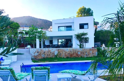 Ventanicas-El Cantal Ski Chalet | Casa Malaika, a luxury villa