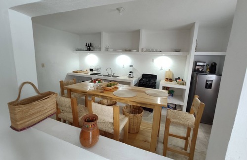 Ciudad Fernandez House | casa mango