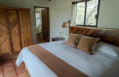 Troncones Hotel | Casa Manzanillo Boutique Hotel