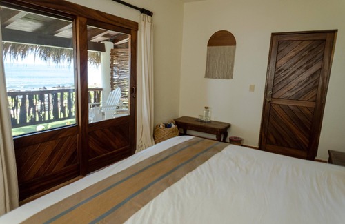 Troncones Hotel | Casa Manzanillo Boutique Hotel