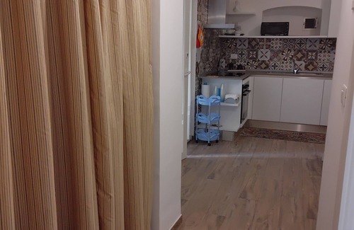 Bisceglie Apartment | Casa Manzoni, renovated apartment within walking distance of the sea in Bisceglie.