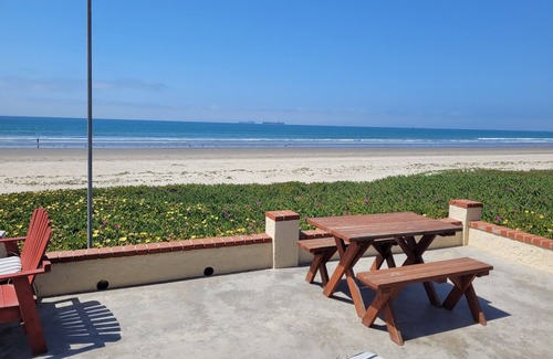 Ensenada House | CASA MARBELLA 2BR/1BA Private Beach-Front Home