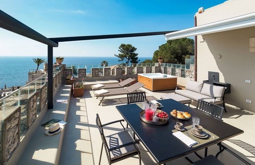 Taormina Apartment | Casa Marlena - Tower overlooking the sea
