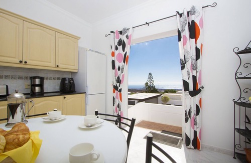 Tias Villa | Casa McElroy, a magnificent detached villa in extensive grounds with sea views.