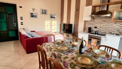 Pozzolengo Apartment | Casa Meda Tabachere Appartamento Sirmione Desenzano del Garda