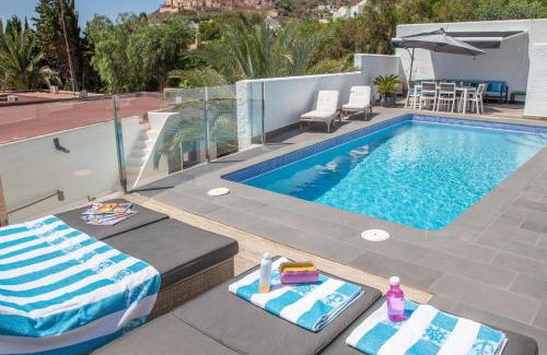 Ventanicas-El Cantal Apartment | Casa Meme - 2 bedroom - private pool - Mojacar - sleeps 4
