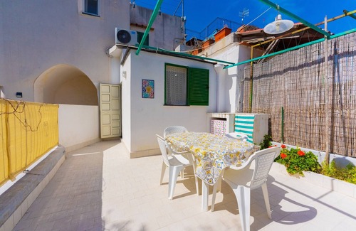 Procida Apartment | Casa Mena - Two Bedroom Apartment, Sleeps 4