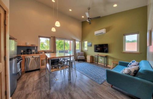 Moab Condo | Casa Moab Complex ⁓ Downtown Moab ⁓ Sleeps 10