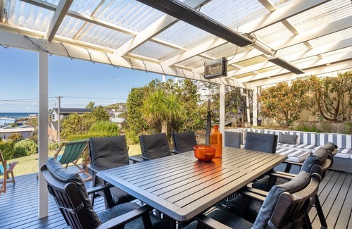 Gerringong House | Casa Moana - views of the beach