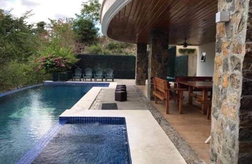 Nasugbu House | Casa Monk