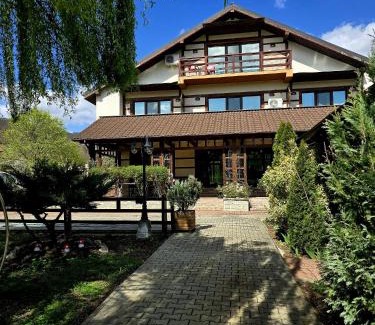 Eselnita House | Casa Mont Blanc