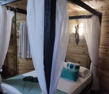 Apiai Other | Casa na Árvore - Chalé Quemeninho