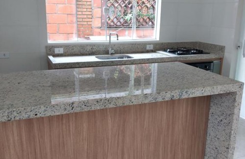 Quadra House | Casa no condomínio fechado ninho verde 1