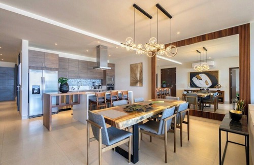 Colonia El Progreso Apartment | Casa Oasis - Upscale 3B/3B condo
