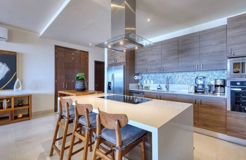 Colonia El Progreso Apartment | Casa Oasis - Upscale 3B/3B condo