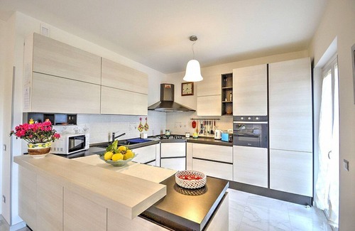 Scala Apartment | Casa Otis: Is a welcoming apartment in a quiet position, located on a hillside above the sea.