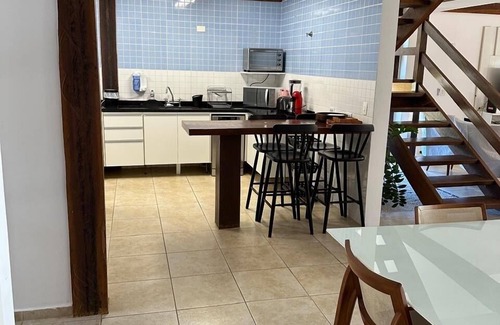 Guaeca House | Casa pé na Areia na Praia de Guaecá