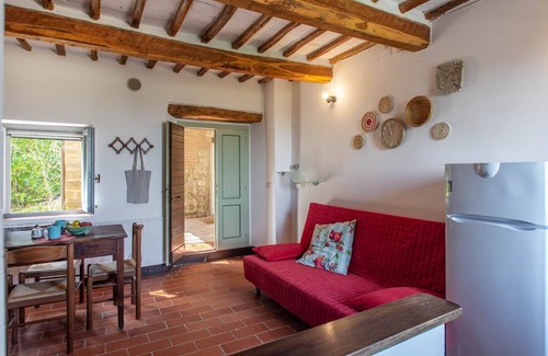 Paciano Apartment | Casa Paciano, near town, apartments with pool, Olivo