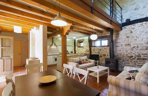 Villallano House | Casa Palacio de Mave for 4 people