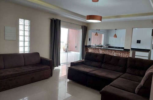 Estufa I House | Casa Para Aluguel de Temporada em Ubatuba com Piscina