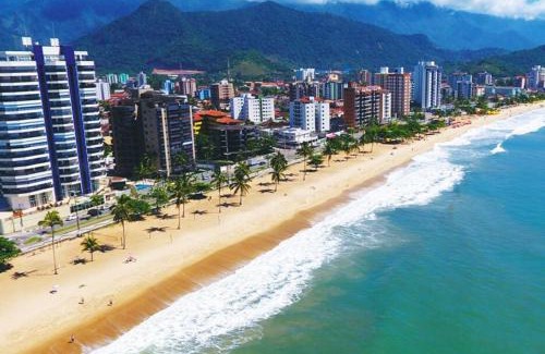 Caraguatatuba House | Casa para até 10 pessoas 2min da praia