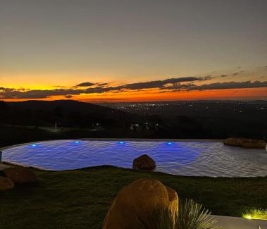 Gravata House | Casa Pedra da Lua, uma casa para contemplar o agreste.