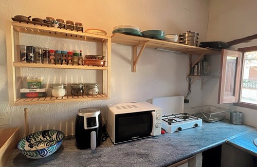 Cadiar House | Casa Peggy - Rustic Rural Townhouse with Hot Tub