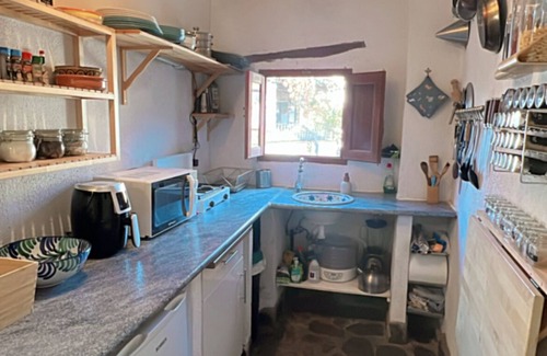 Cadiar House | Casa Peggy - Rustic Rural Townhouse with Hot Tub