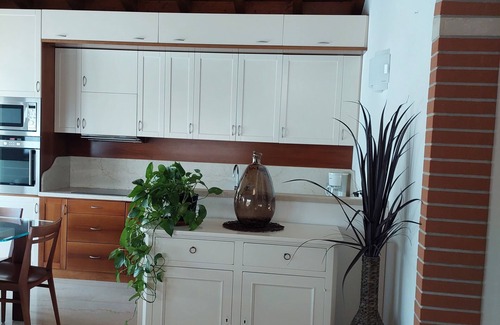 Bardolino Apartment | CASA PERGOLA 1 - Elegant apartment for 6 people- swimming pool and parking space