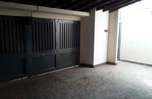 Uberaba House | Casa próximo à UNIUBE, Aeroporto e hospitais - Até 05 pessoas