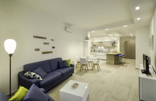 Sorrento Apartment | Casa Primavera with shared pool - My Rental Homes