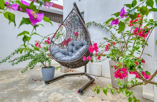 Limon House | Casa Razas II - An Intimate Haven for Two