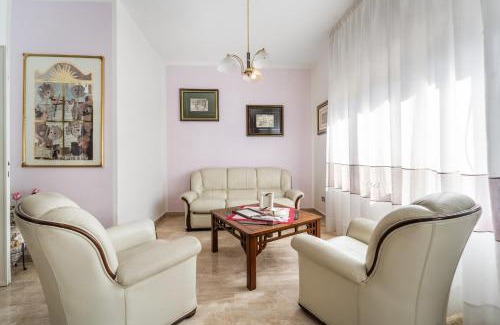 Carbonia Apartment | Casa Regina