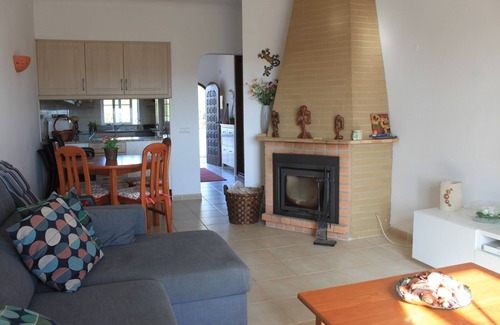 Lagos Cottage | Casa Relaxante de Campo com Piscina Partilhada Perto Praia