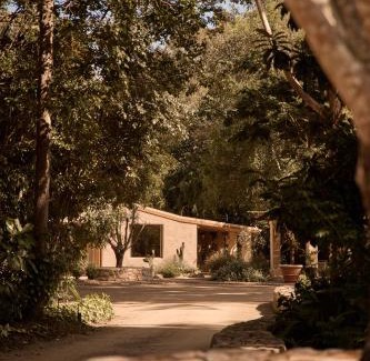 Eumundi Hotel | Casa Renoir