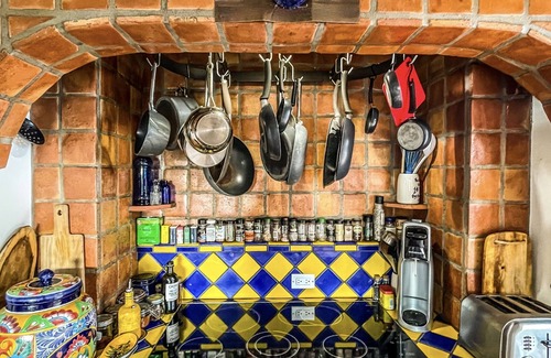 South Laguna House | Casa Rey; A tropical paradise just a stroll away from the beach