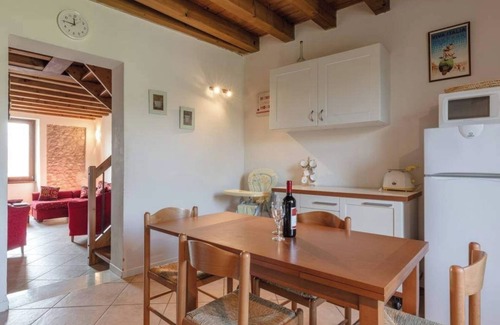 Cavriana Apartment | Casa Rondinella By Case al Lago