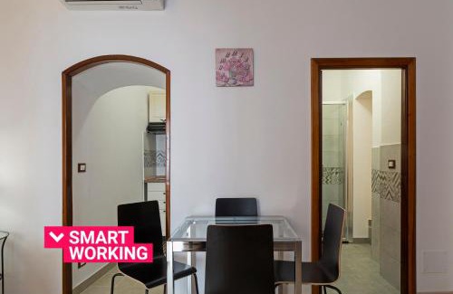 Molo Apartment | Casa Rosa al Molo by Wonderful Italy