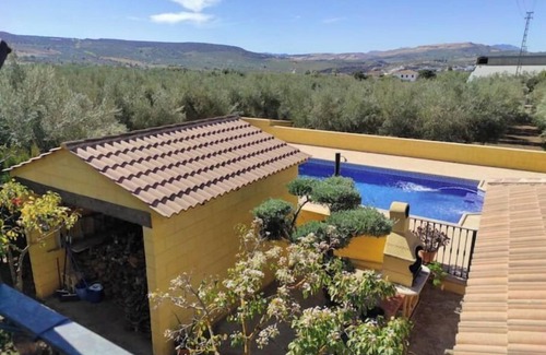 Setenil de las Bodegas Cottage | Casa Rural "los Abuelos"-setenil de las Bodegas